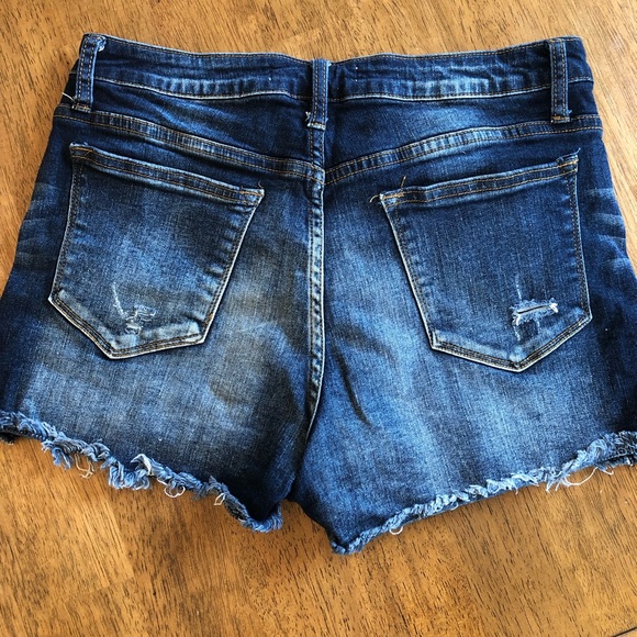High Rise Jean shorts - Picture 2 of 4